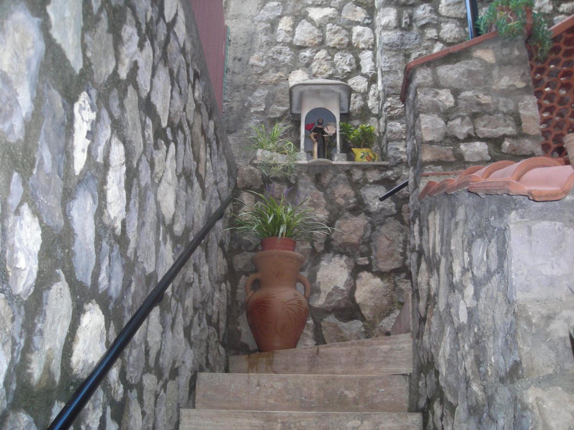 B&B L'Arcobaleno Σορέντο Εξωτερικό φωτογραφία